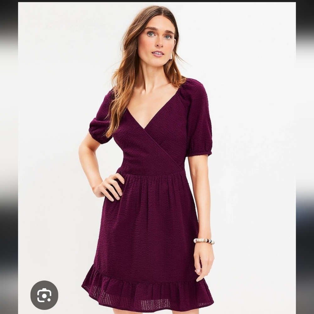 LOFT Wine Crinkle Flounce Puff Sleeve Dress, Size 6